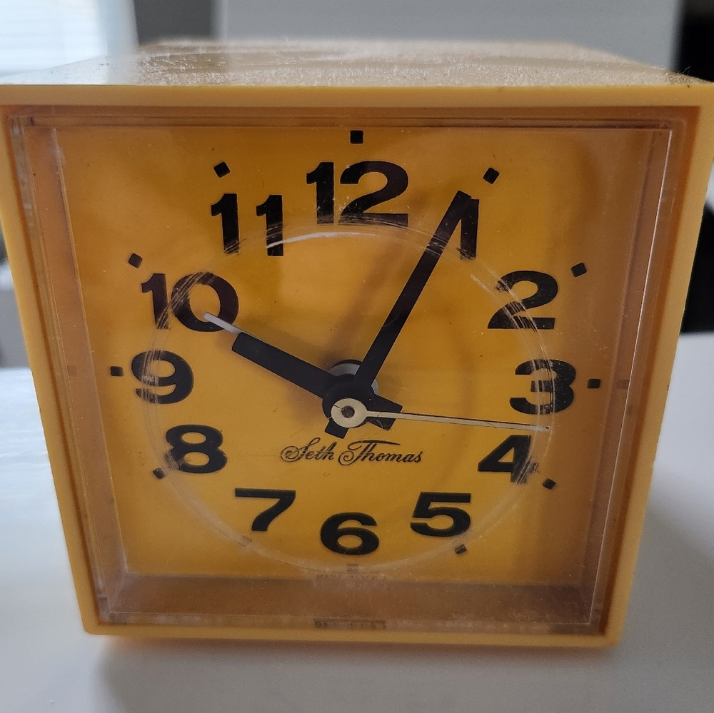 Vintage Seth Thomas Mini Cube Alarm Clock